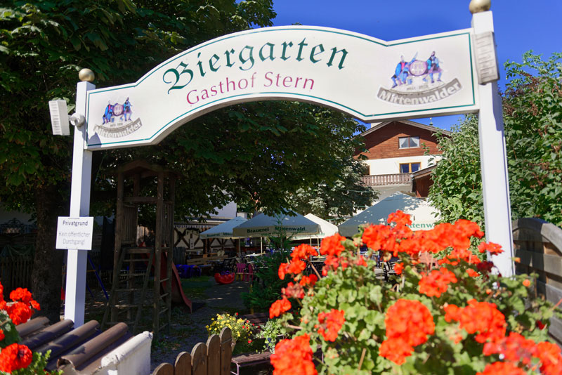 Gasthof Stern Biergarten Mittenwald Essen Und Unterkunft